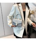 Жіноче кросбоді із золотистою фурнітурою Lilly P2-1701G картинка, зображення, фото