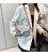 Жіноче кросбоді із золотистою фурнітурою Lilly P2-1701G картинка, зображення, фото
