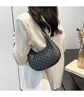 Полукруглая сумка из эко-кожи Lilly P2-7056A фото, картинка, изображение