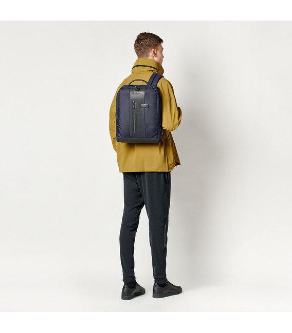 Рюкзак для ноутбука Piquadro BRIEF2/Blue CA4818BR2_BLU фото, картинка, изображение