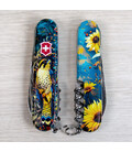 Складной нож Victorinox CAMPER UKRAINE Величественный Сокол 1.3613.3.T3180pw фото, картинка, изображение