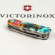 Складной нож Victorinox HUNTSMAN ZODIAC Боевой дракон 1.3713.7.Z3230p фото