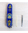 Складаний ніж Victorinox HUNTSMAN UKRAINE Українські мотиви 1.3713.T2.T1370u картинка, зображення, фото