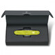 Складаний ніж Victorinox PIONEER X Electric Yellow 0.8231.L23 - картинка, зображення, фото ножа