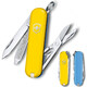 Складной нож Victorinox CLASSIC SD UKRAINE желто-голубой 0.6223.8G.28 фото