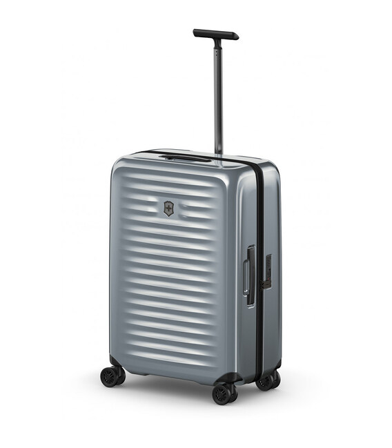 Чемодан Victorinox AIROX/Silver средний M Vt612508 фото, картинка, изображение