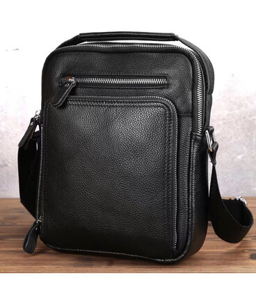 Шкіряна чоловіча сумка-барсетка через плече 22х26х7 / месенджер для телефону та документів, чорний картинка, зображення, фото