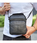 Мужской кожаный мессенджер 18x22x8, сумка планшет через плечо Tiding Bag A25F-1519A черный фото, картинка, изображение