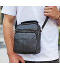 Мужской кожаный мессенджер 18x22x8, сумка планшет через плечо Tiding Bag A25F-1519A черный фото, картинка, изображение