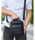 Чоловіча сумка-барсетка шкіряна 22х24х8 / месенджер на одне плече для міста та подорожей, чорний картинка, зображення, фото