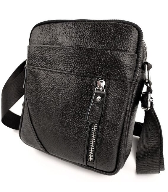 Чоловіча шкіряна сумка через плече 18х21х7, барсетка для документів Tiding Bag M38-10131A чорна картинка, зображення, фото