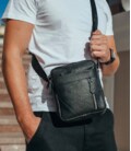 Мужская кожаная сумка через плечо 18х21х7, барсетка для документов Tiding Bag M38-10131A черная фото, картинка, изображение