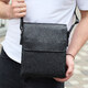 Сумка месенджер 21.5x25x7 шкіряна барсетка для чоловіків Tiding Bag 35775 чорна картинка, зображення, фото
