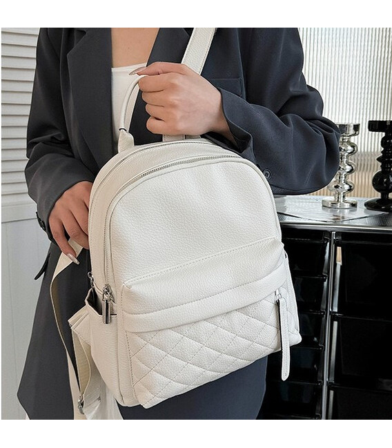 Женский кожаный наплечник городской 35х26х17, рюкзак из натуральной кожи, белый фото, картинка, изображение