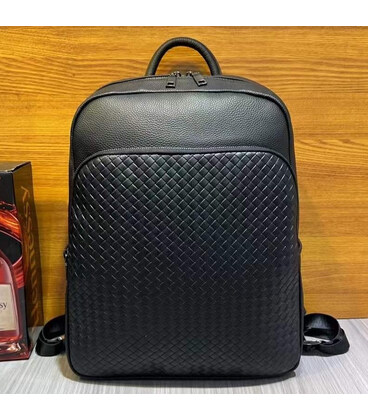 Рюкзак мужской из натуральной кожи 30х41х12, городская сумка на спину для ноутбука Tiding Bag черная фото, картинка, изображение