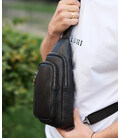 Сумка слінг чоловіча через плече 19х31х7, нагрудна сумочка рюкзак з натуральної шкіри TIDING BAG 32545 чорна картинка, зображенн