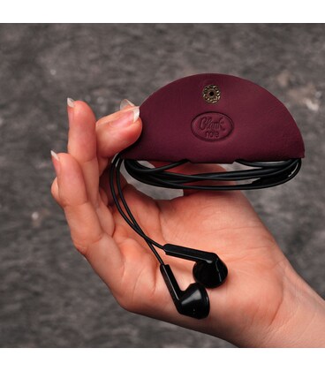 Шкіряний холдер для навушників та проводів бордовий картинка, зображення, фото