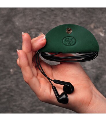 Кожаный холдер для наушников и проводов зеленый фото, картинка, изображение