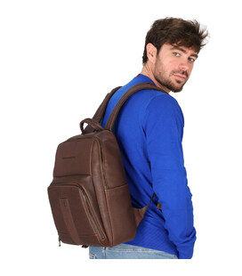 Рюкзак для ноутбука Piquadro Carl (S129) Dark Brown CA6302S129_TM картинка, зображення, фото