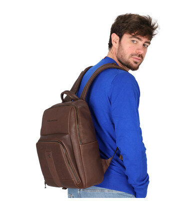Рюкзак для ноутбука Piquadro Carl (S129) Dark Brown CA6302S129_TM картинка, зображення, фото
