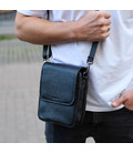 Чоловіча сумка барсетка на одне плече 17.5х22х6, нагрудний месенджер для телефону, чорний картинка, зображення, фото