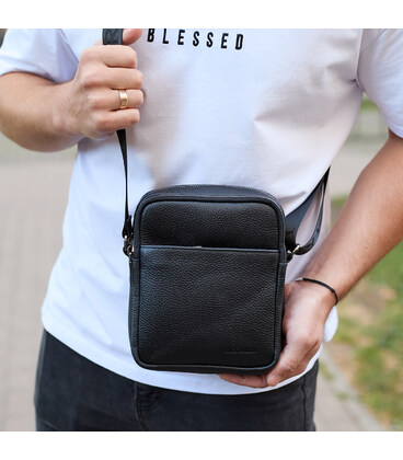 Чоловіча барсетка через плече, зернистая кожа 20х16х6, месенджер для міста, сумка для телефону та документів, чорна картинка, зо