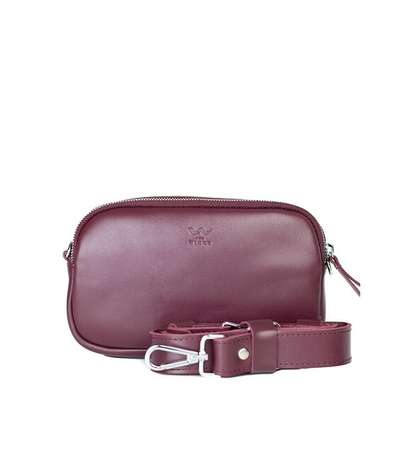 Женская кожаная сумка поясная/кроссбоди Holly бордовая фото, картинка, изображение