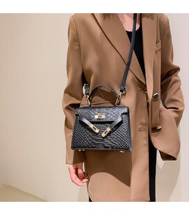 Стильная женская классическая сумочка с эко-кожи Lilly P2-8535A