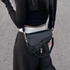 Сумка в форме седло из эко-кожи Lilly P3-K040A фото