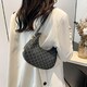 Напівкругла сумка з екошкіри Lilly P2-7056A картинка, зображення, фото