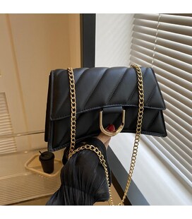 Кроссбоди выгнутой формы в эко-коже Lilly P4-377A фото, картинка, изображение