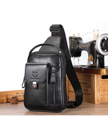 Шкіряний чоловічий рюкзак слінг із ручкою Bull TB555A чорний фото, картинка, изображение