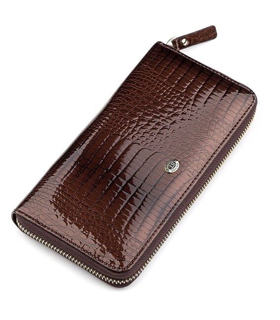 Гаманець жіночий ST Leather 18398 (S4001A) з ременем на зап'ястя Коричневий