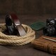 Ремень мужской с коричневой вставкой и затемненным металлом Vintage 20280 Коричневый фото
