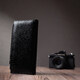 Лакированный тонкий кошелек с фактурой под рептилию из натуральной кожи ST Leather 22716 Черный фото