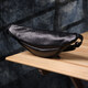 Отменная сумка бананка из зернистой натуральной кожи Shvigel 23145 Черный фото