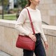 Женская сумка с твердым дном из натуральной кожи Vintage 22982 Красный фото