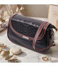 Стильная сумка для женщин с фактурным клапаном из натуральной кожи Vintage 22374 Черная