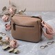 Небольшая сумка на одно отделение для стильных женщин из натуральной кожи Vintage 22604 Бежевая фото