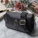 Женская сумка с металлическим украшением посередине из натуральной кожи Vintage 22607 Черная фото