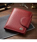 Жіночий шкіряний гаманець для карток купюр та монет ST Leather 18499 Червоний