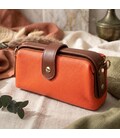 Яркий клатч с интересной защелкой из натуральной кожи Vintage 22424 Оранжевый