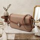 Стильная женская сумка с фактурным клапаном из натуральной кожи Vintage 22620 Бежевая фото