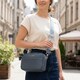 Интересная сумка для женщин из фактурной натуральной кожи Vintage 22661 Синяя фото