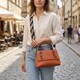 Элегантная сумка для женщин с короткой ручкой из натуральной кожи Vintage 22669 Рыжая фото