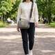 Красивая женская сумка с вышивкой на лицевой стороне из натуральной кожи Vintage 22626 Серая фото