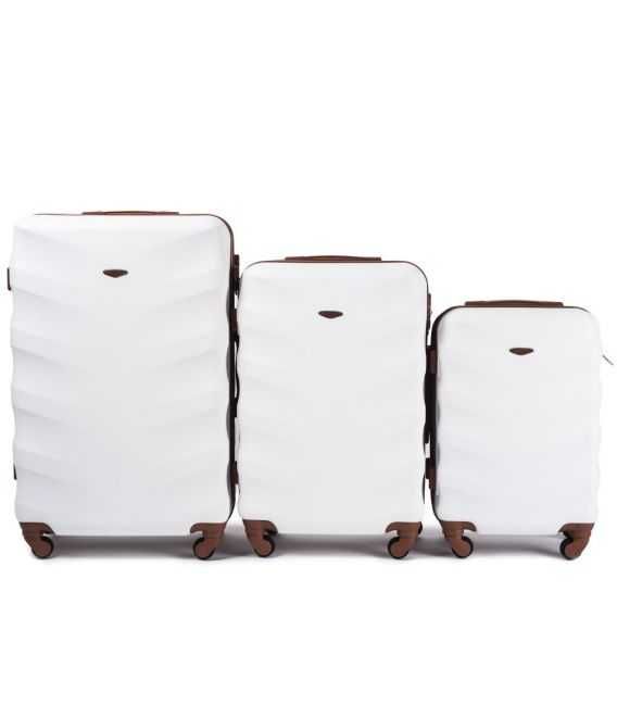 Набір Валіз Wings 402 3 в 1 білий картинка, зображення, фото