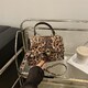 Стильное кроссбоди эко-кожа лео Lilly P1-369-9075LB фото