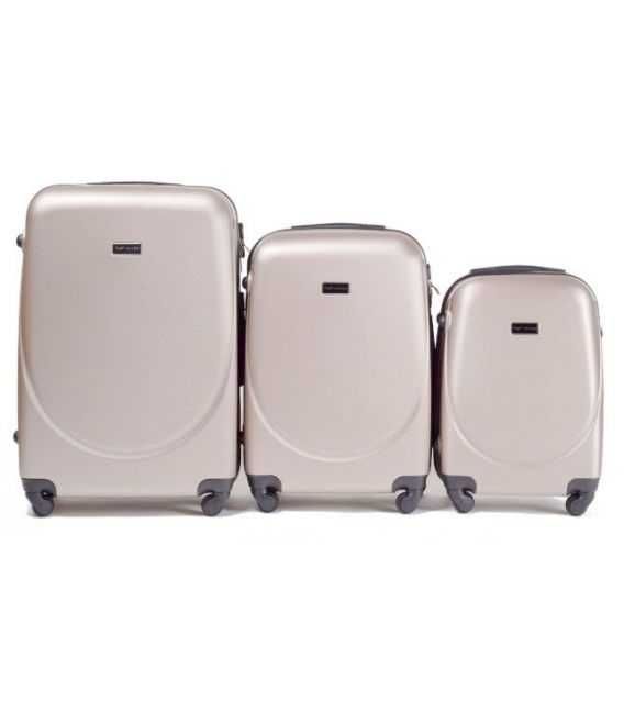 Набор Чемоданов Wings 310 3 в 1 белый фото, картинка, изображение