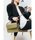 Жіноча шкіряна міні сумка Moment оливкова картинка, зображення, фото